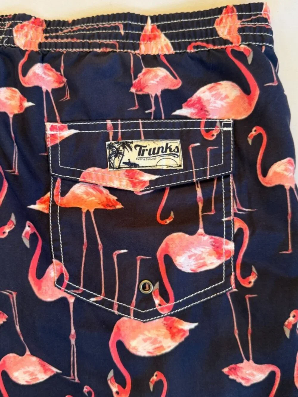 TRUNKS SURF & SWIM FLAMINGO PRINT NAVY BLUE PINK LINED SHORTS MENS SIZE XL